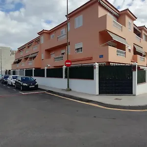 Avenida Deluxe , Candelaria España
