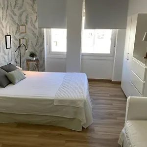 Acogedor Con La Mejor Ubicación. Apartamento